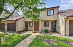 2155 Harbortown Circle, Champaign, IL 61821