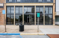 107 E Broadway Street, Bolivar, MO 65613