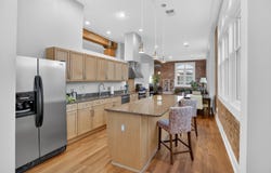 435 S FRONT St, Memphis, TN 38103