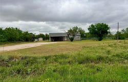 649 Mccartney Lane, Tye, TX 79563