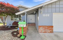 1326 Vining Dr, San Leandro, CA 94579