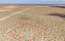 Bonanza Road, Pinon Hills, CA 92372