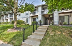 1615 Summergate Parkway, St Charles, MO 63303