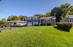 113 Ferndale Road, Syracuse, NY 13219