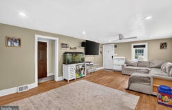 1569 12TH Street, EWING, NJ 08638