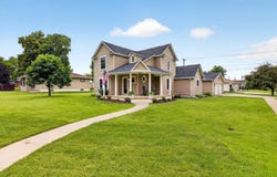 601 S Saunders, Sutton, NE 68979