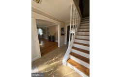 2400 BEVERLY Road, CINNAMINSON, NJ 08077