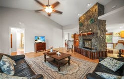 8412 Christopher Lane, Weeki Wachee, FL 34613