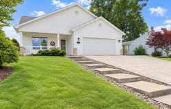 2716 Magnolia St, ENDICOTT, NY 13760