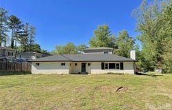 402 Blue Ridge Road, Black Mountain, NC 28711