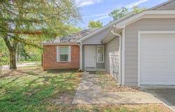 555 Foster, Canton, TX 75103