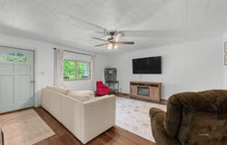 113 Peacock Ave, Pomeroy, OH 45769