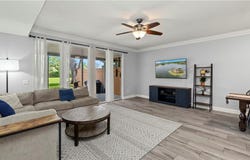 5766 Cove Cir, NAPLES, FL 34119