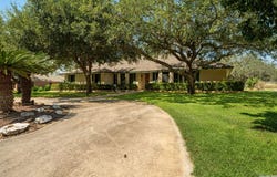 231 Hayden, Pleasanton, TX 78064