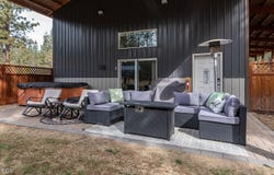 16845 Derringer Drive, Bend, OR 97707