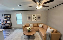49 Tower Manor Dr, Auburndale, FL 33823