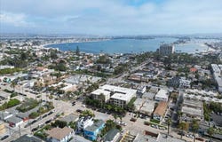881 Thomas, San Diego, CA 92109