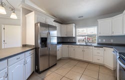 624 S HILLSIDE Dr, Kanab, UT 84741