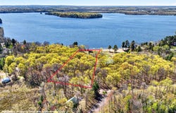 44145 Dodd Drive, Cable, WI 54821