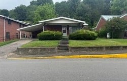 403 E Mound Street, Harlan, KY 40831