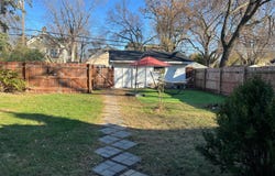 4050 Regent Avenue N, Robbinsdale, MN 55422