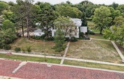 201 Forest Dr, Ellsworth, KS 67439