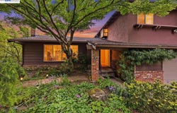 4977 Proctor Rd, Castro Valley, CA 94546