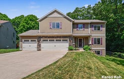 4521 Burton Forest Court SE, Grand Rapids, MI 49546