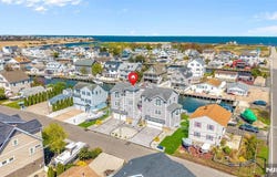 6 Capstan Road, Ocean, NJ 08758