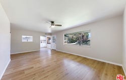 22848 Cohasset St, West Hills, CA 91307