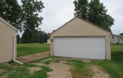 19 4th Ave SE, Pocahontas, IA 50574