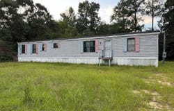 104 Oakland Dr, Kingstree, SC 29556