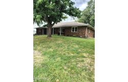 2147 Forest Drive, Carthage, MO 64836
