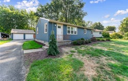 435 Cedar Drive, Cortland, OH 44410