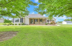 10575 State Route 56 E, Circleville, OH 43113