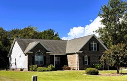 25 Sailview Court, Hampstead, NC 28443