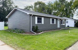 1235 E Sylvan Avenue, Appleton, WI 54915