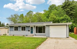 5620 Euston St, Greendale, WI 53129