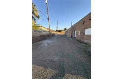 872 E Williams, Barstow, CA 92311