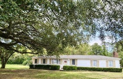 5497 Old Number Six Highway, Elloree, SC 29047