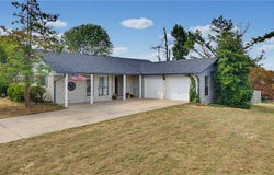712 S Riviera Drive, Rogers, AR 72758