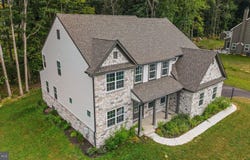 30 ACORN Lane, ELIZABETHTOWN, PA 17022