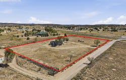320 E Verde Ranch Road, Paulden, AZ 86334