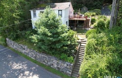 837 E Wakefield Boulevard, Winchester, CT 06098