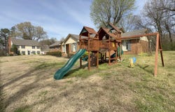 4 Carroll Cv, Forrest City, AR 72335