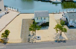 1113 Leilani Drive, Forked River, NJ 08731