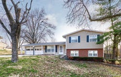 5 Aubrey Place, St Charles, MO 63303