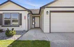 16161 N Hadley Loop, Rathdrum, ID 83858