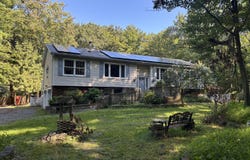 629 Carney Road, Palmerton, PA 18071