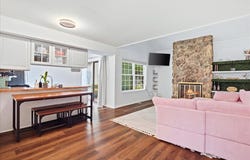 649 BETH Court, Gurnee, IL 60031